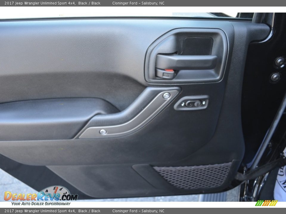 2017 Jeep Wrangler Unlimited Sport 4x4 Black / Black Photo #10