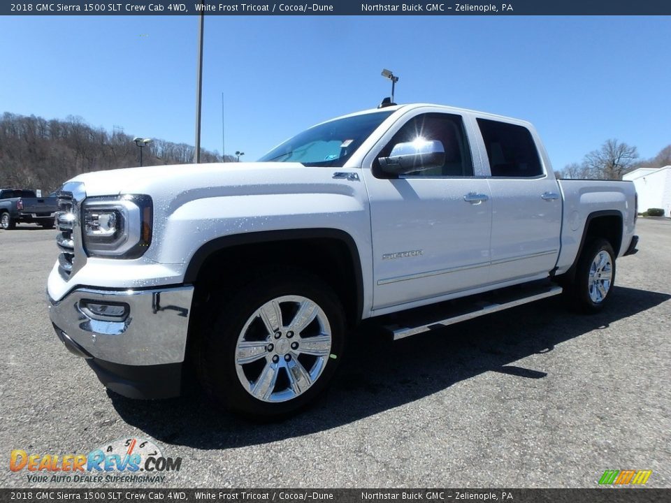 2018 GMC Sierra 1500 SLT Crew Cab 4WD White Frost Tricoat / Cocoa/­Dune Photo #1