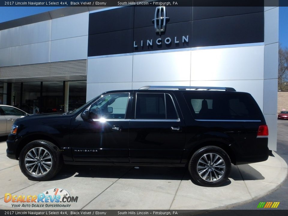 2017 Lincoln Navigator L Select 4x4 Black Velvet / Ebony Photo #2