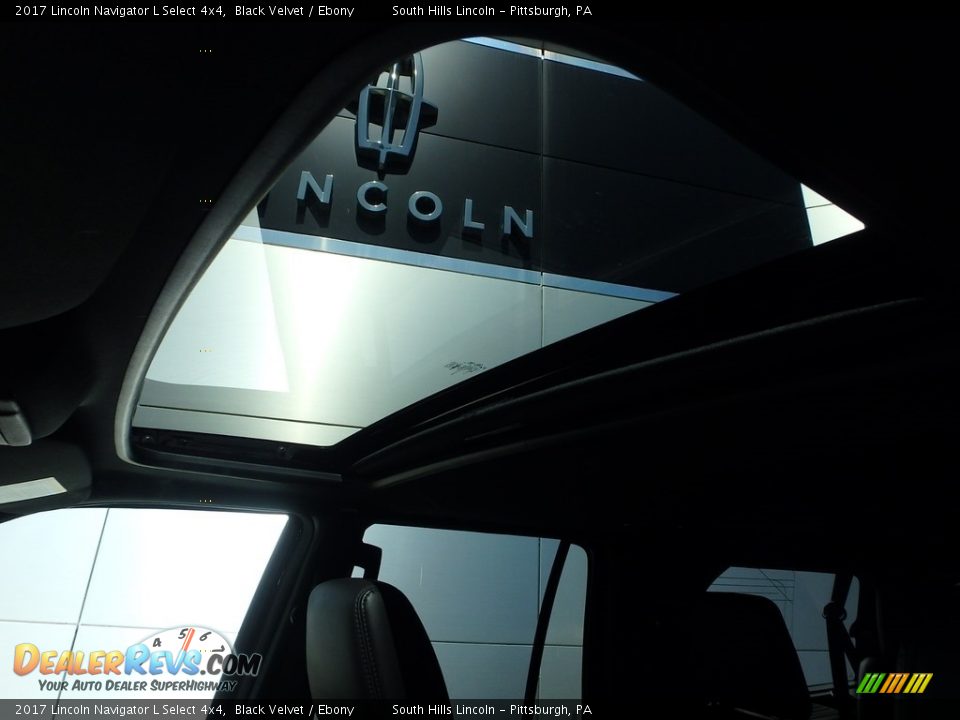 2017 Lincoln Navigator L Select 4x4 Black Velvet / Ebony Photo #20