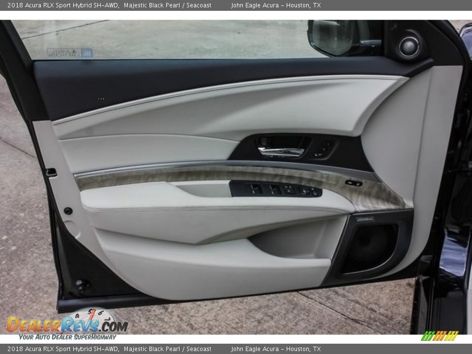 Door Panel of 2018 Acura RLX Sport Hybrid SH-AWD Photo #12