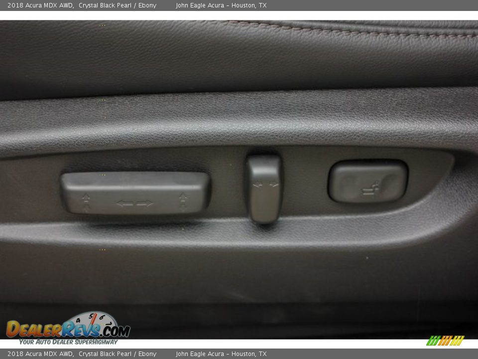 Controls of 2018 Acura MDX AWD Photo #13