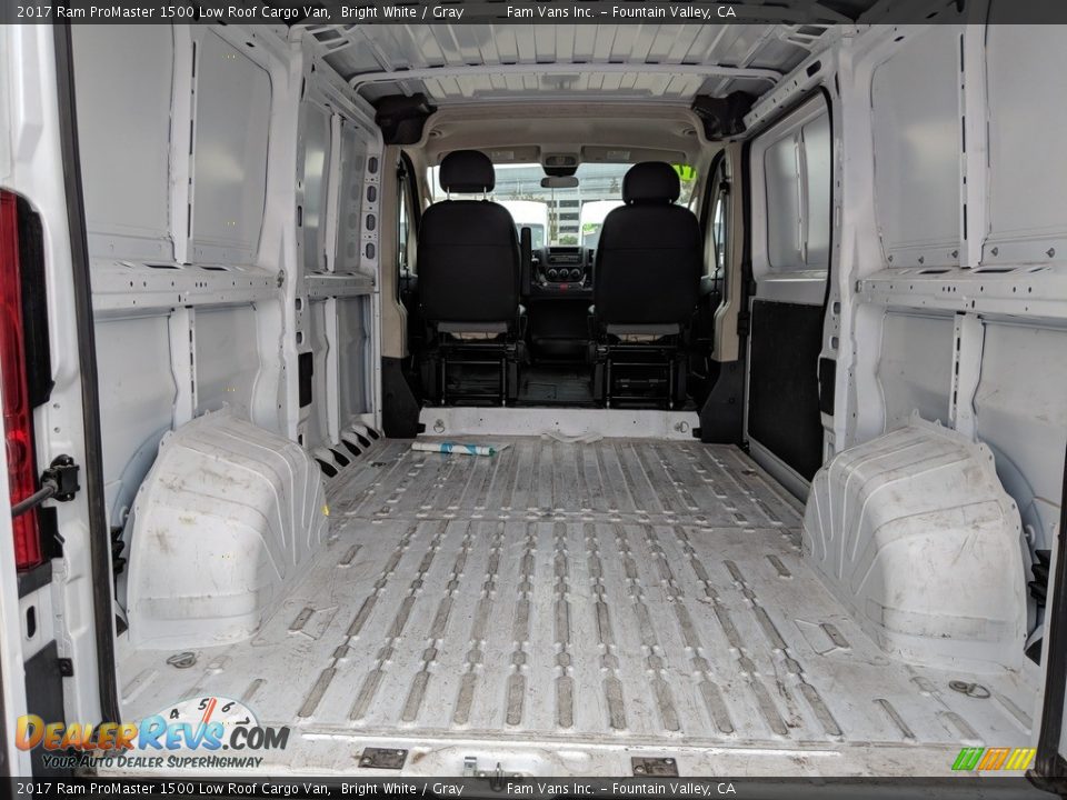 2017 Ram ProMaster 1500 Low Roof Cargo Van Bright White / Gray Photo #6