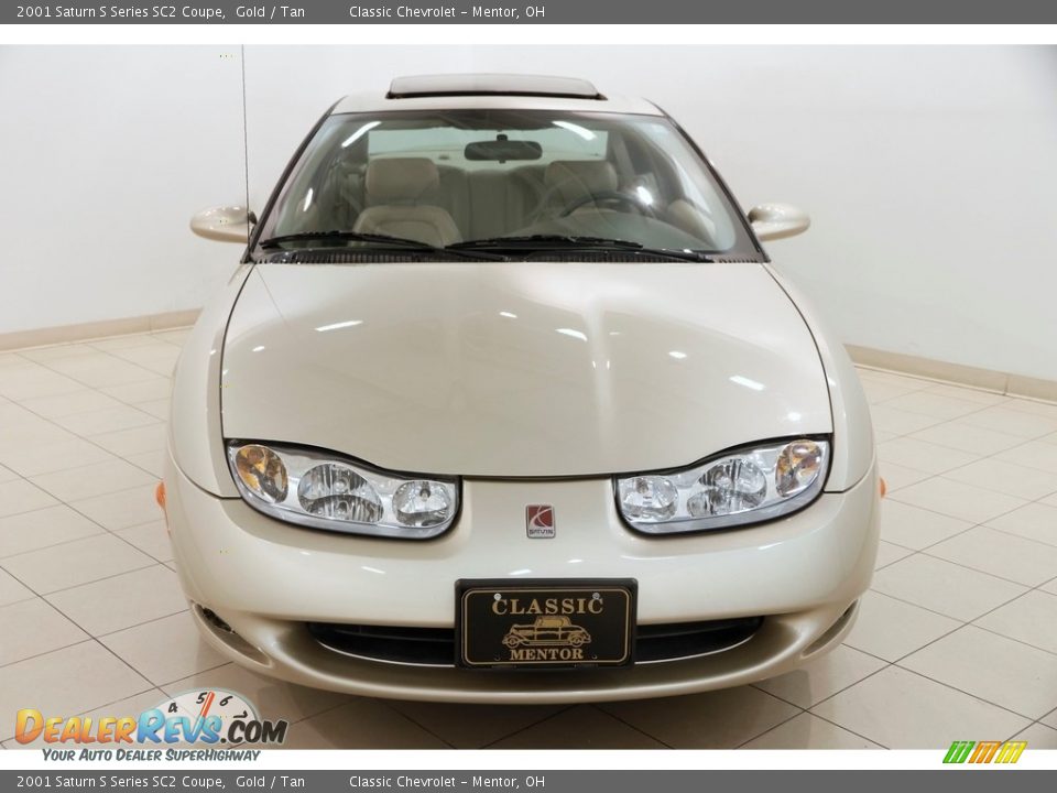 2001 Saturn S Series SC2 Coupe Gold / Tan Photo #2