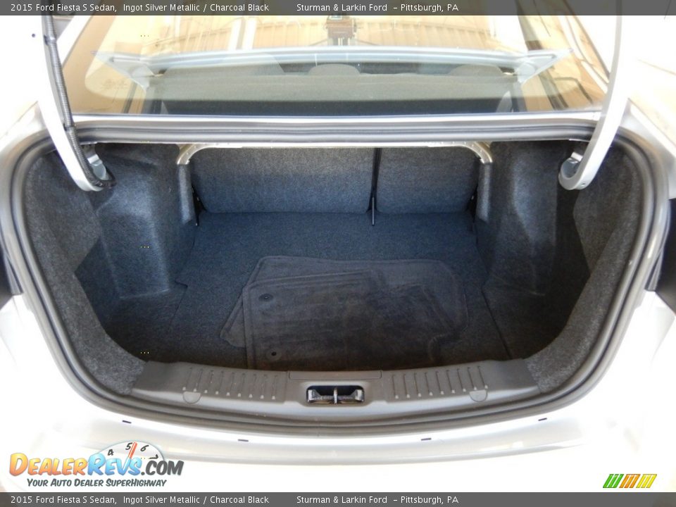 2015 Ford Fiesta S Sedan Ingot Silver Metallic / Charcoal Black Photo #10