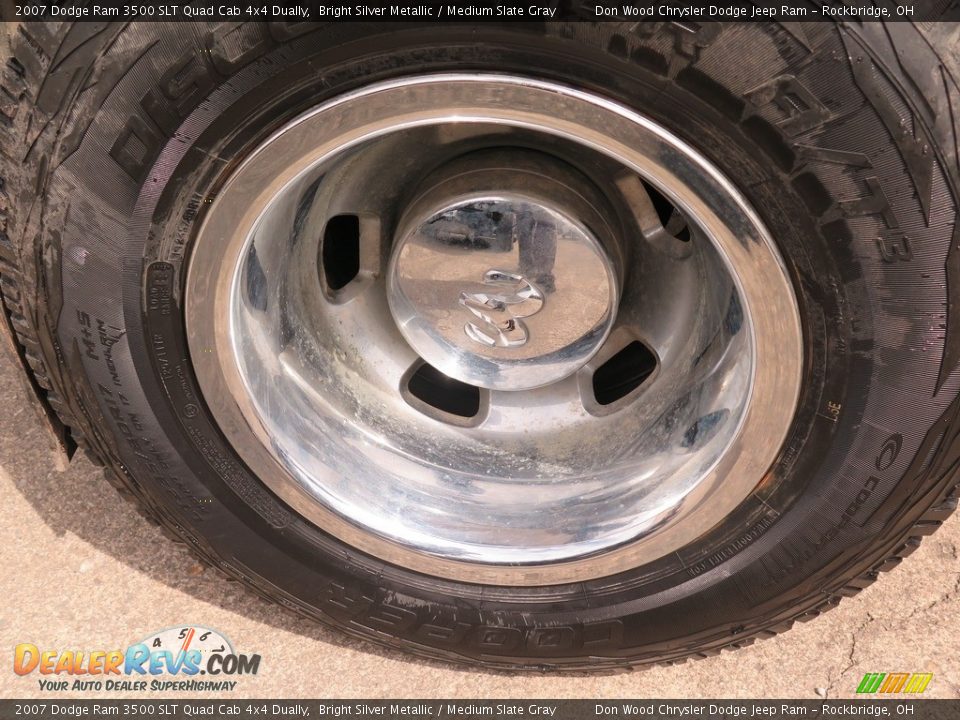2007 Dodge Ram 3500 SLT Quad Cab 4x4 Dually Bright Silver Metallic / Medium Slate Gray Photo #27
