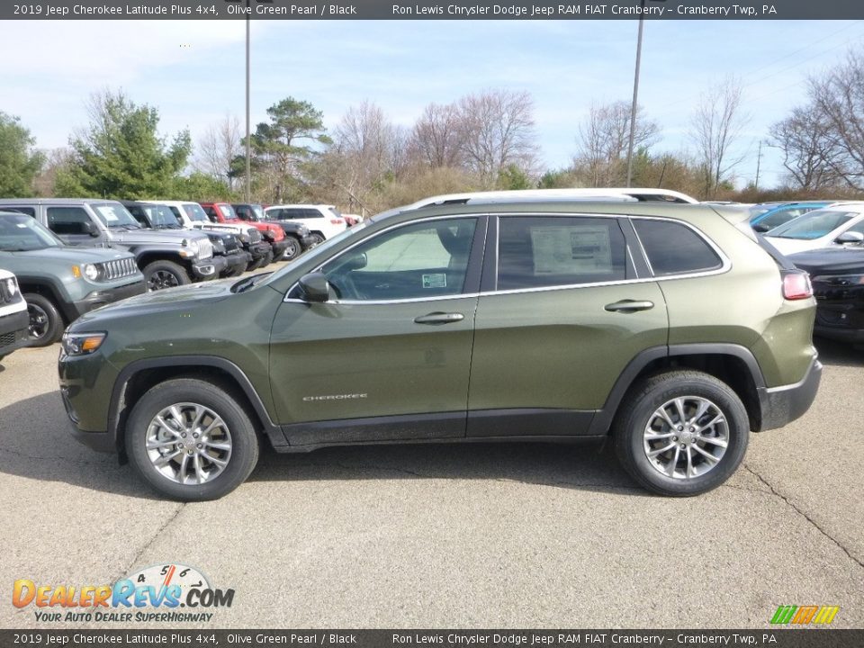 2019 Jeep Cherokee Latitude Plus 4x4 Olive Green Pearl / Black Photo #2