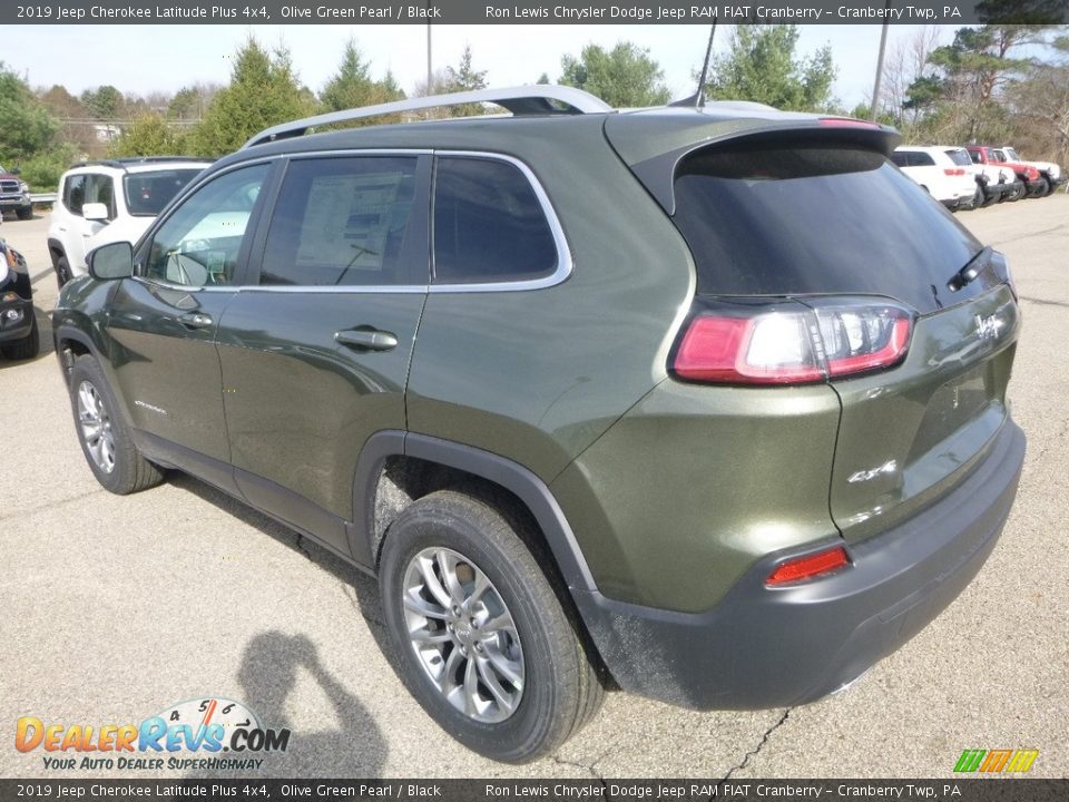 2019 Jeep Cherokee Latitude Plus 4x4 Olive Green Pearl / Black Photo #3