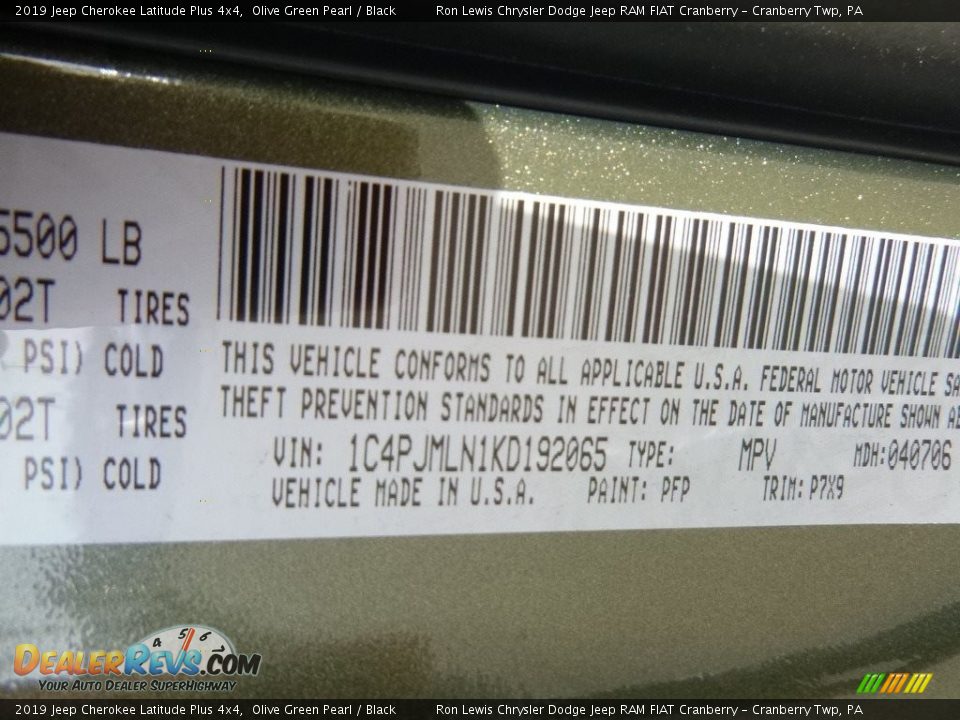 2019 Jeep Cherokee Latitude Plus 4x4 Olive Green Pearl / Black Photo #12