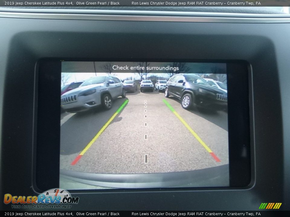2019 Jeep Cherokee Latitude Plus 4x4 Olive Green Pearl / Black Photo #15