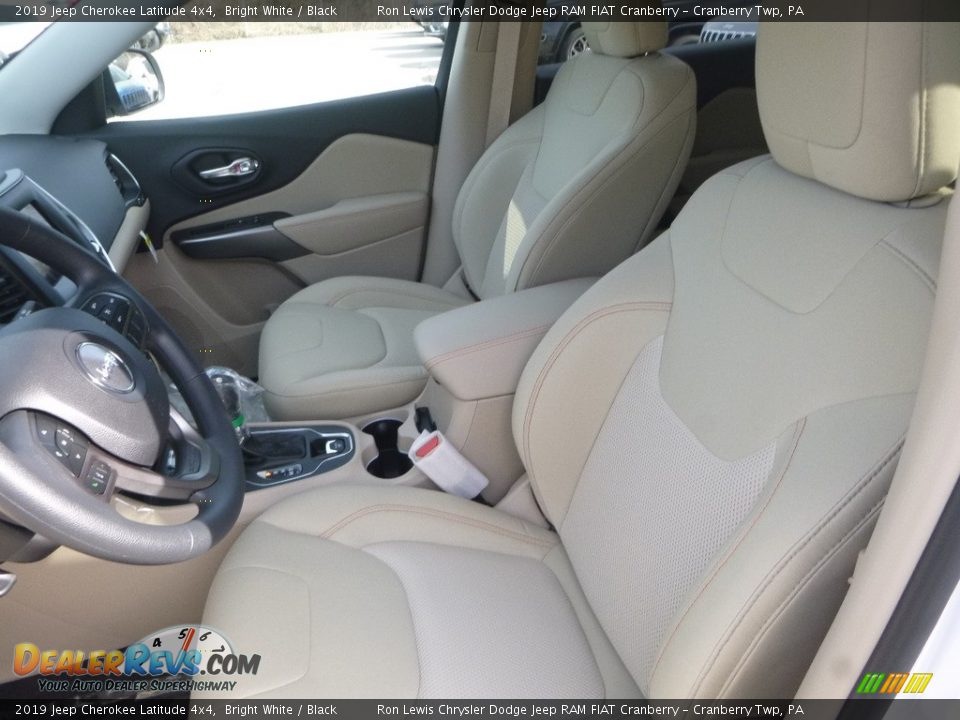 2019 Jeep Cherokee Latitude 4x4 Bright White / Black Photo #15