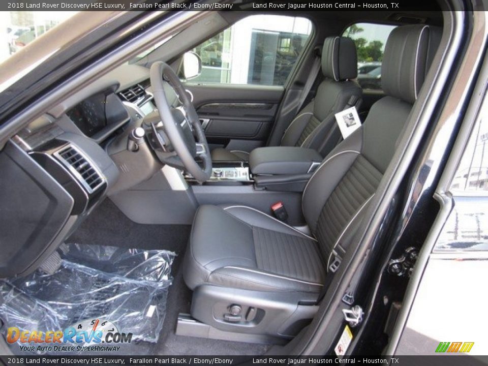 Ebony/Ebony Interior - 2018 Land Rover Discovery HSE Luxury Photo #3
