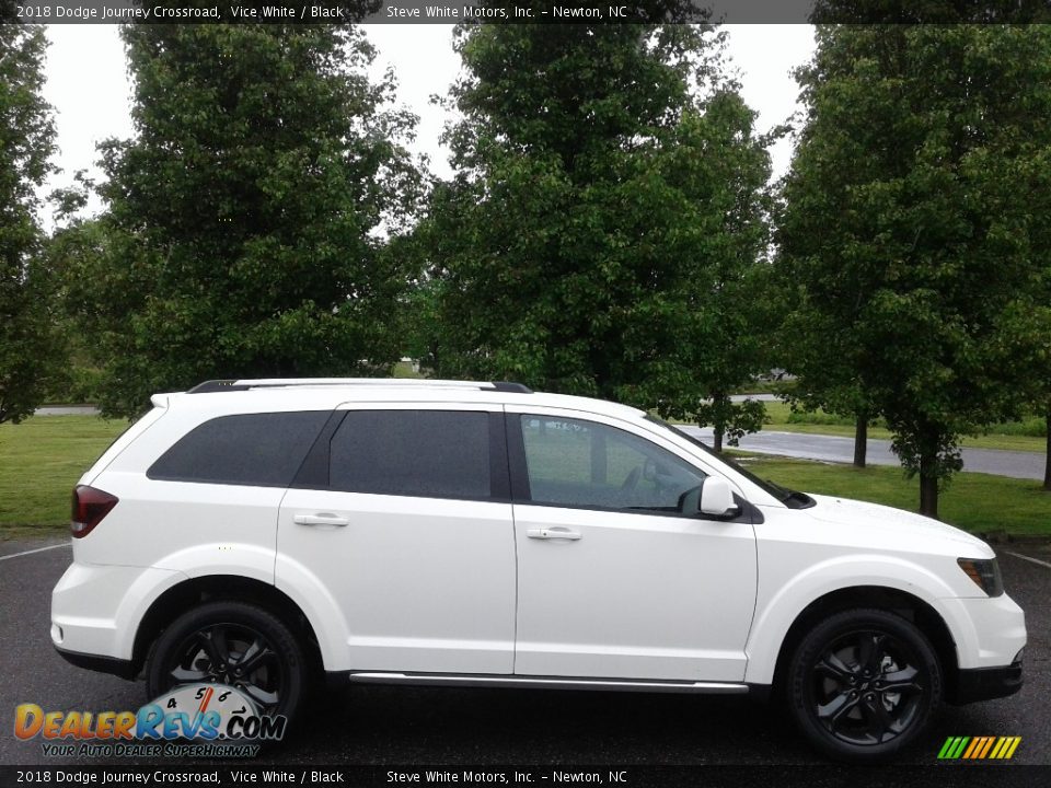 2018 Dodge Journey Crossroad Vice White / Black Photo #5