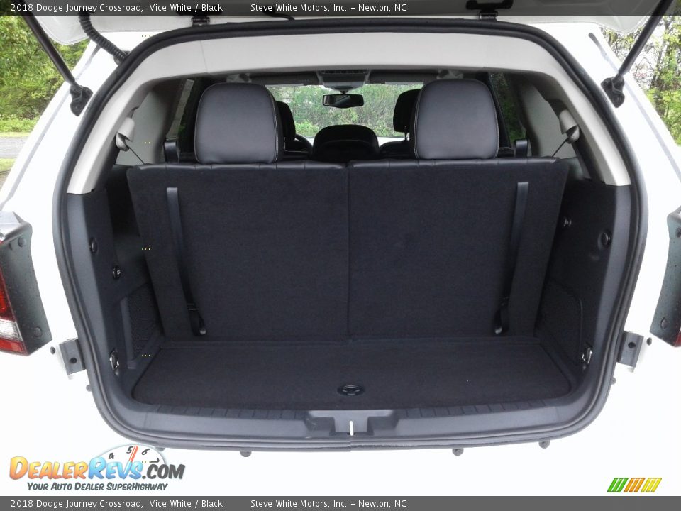 2018 Dodge Journey Crossroad Vice White / Black Photo #13