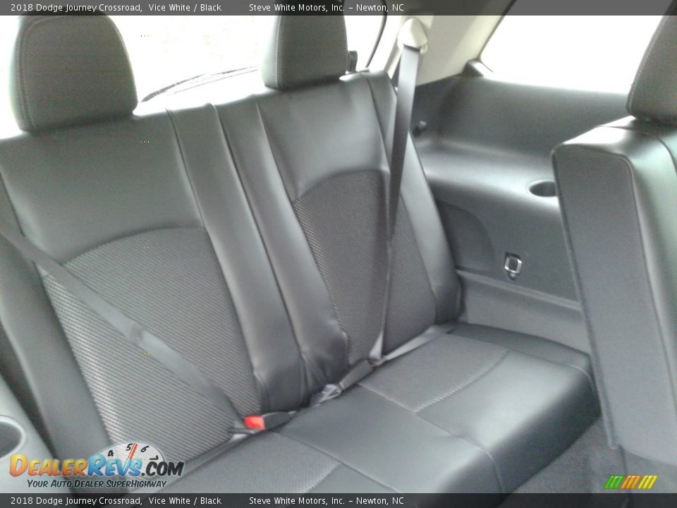 2018 Dodge Journey Crossroad Vice White / Black Photo #15