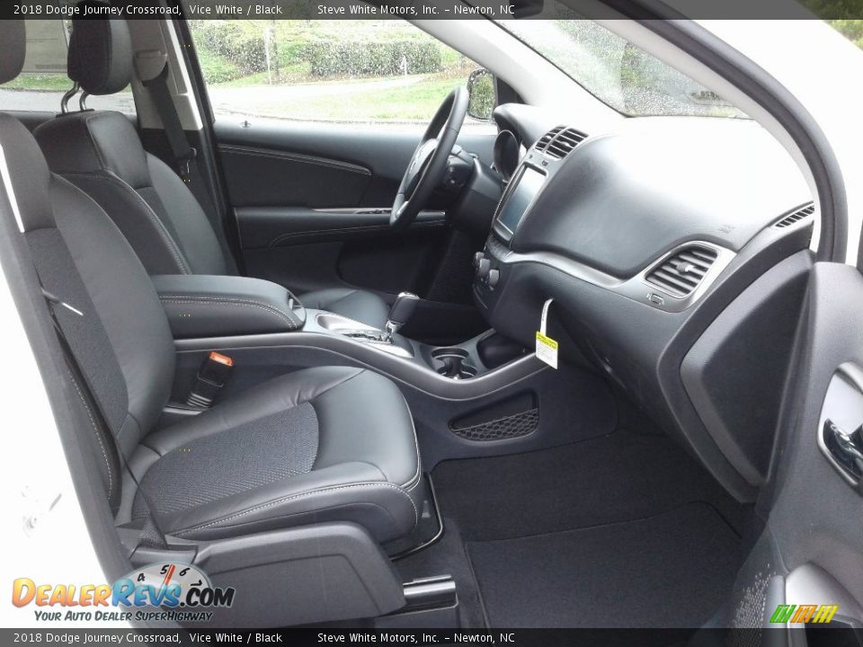 2018 Dodge Journey Crossroad Vice White / Black Photo #17