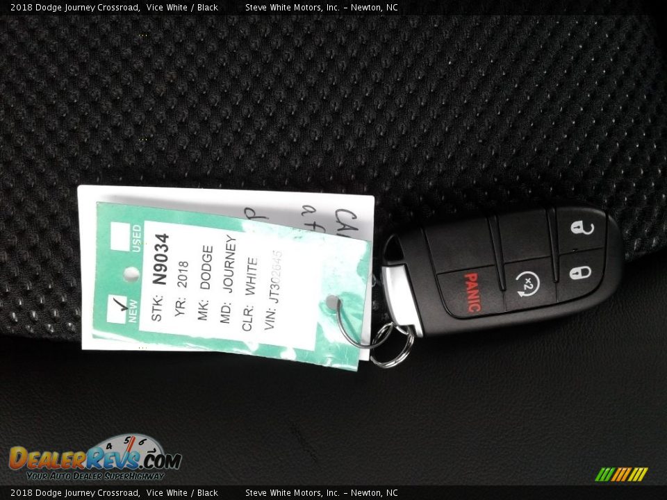 2018 Dodge Journey Crossroad Vice White / Black Photo #31