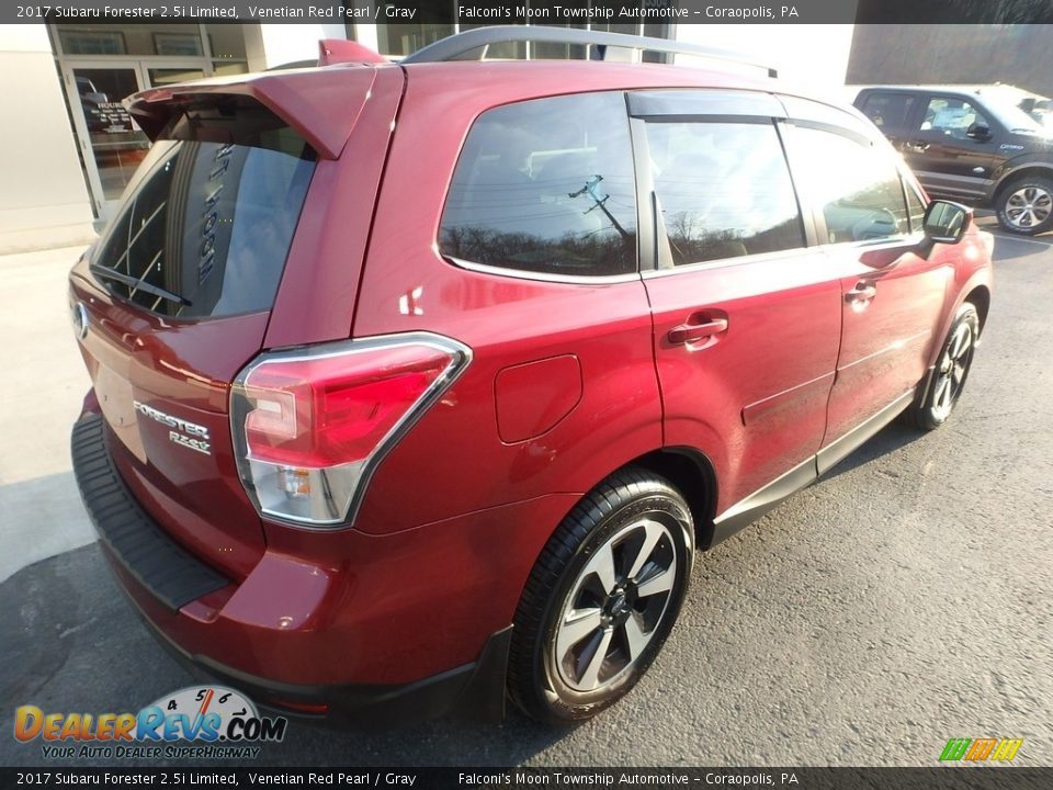 2017 Subaru Forester 2.5i Limited Venetian Red Pearl / Gray Photo #2