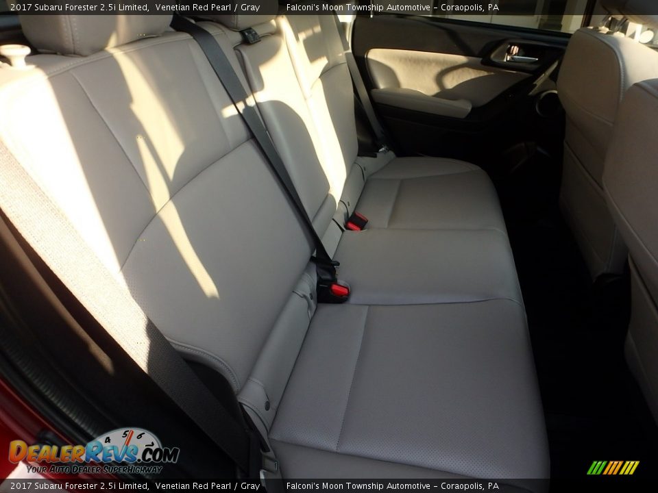 2017 Subaru Forester 2.5i Limited Venetian Red Pearl / Gray Photo #13