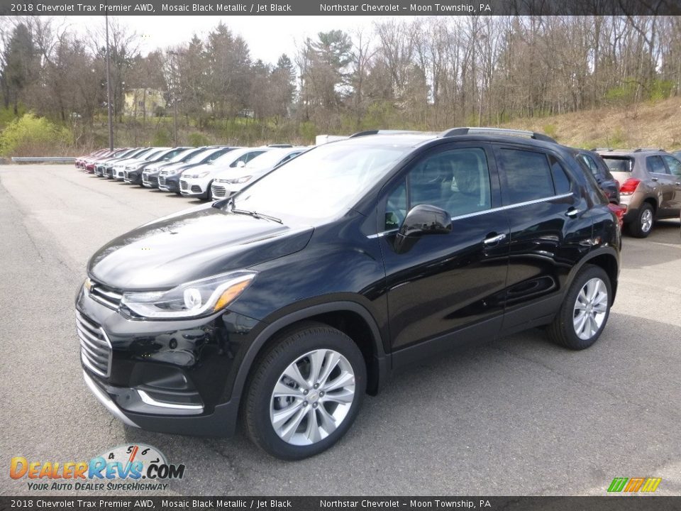Front 3/4 View of 2018 Chevrolet Trax Premier AWD Photo #1