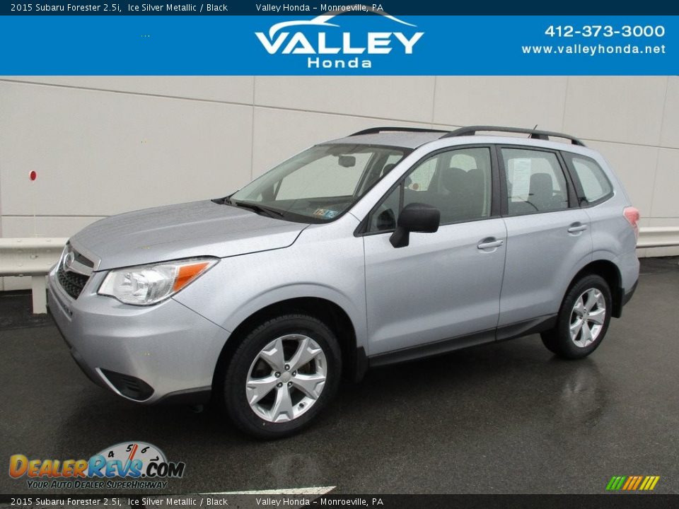 2015 Subaru Forester 2.5i Ice Silver Metallic / Black Photo #1
