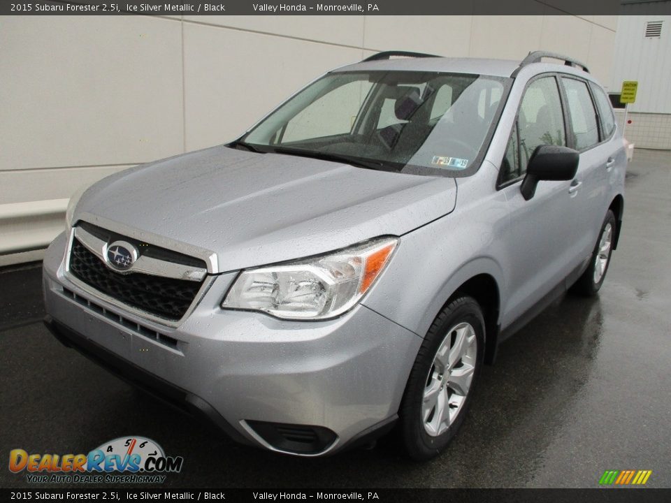 2015 Subaru Forester 2.5i Ice Silver Metallic / Black Photo #9