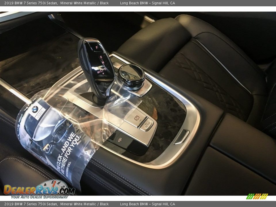 2019 BMW 7 Series 750i Sedan Shifter Photo #7