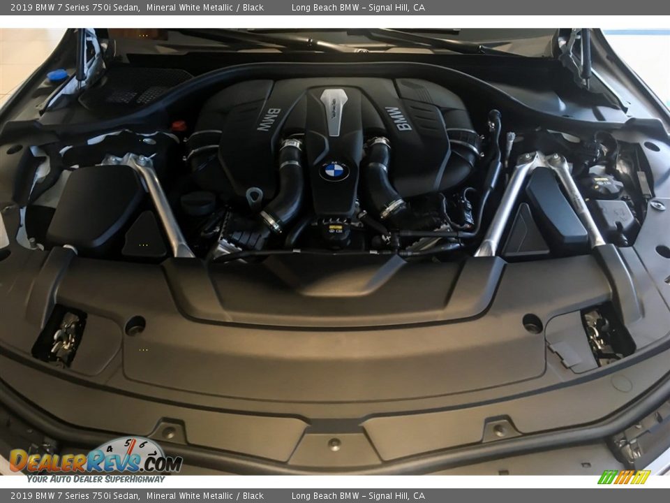 2019 BMW 7 Series 750i Sedan 4.4 Liter DI TwinPower Turbocharged DOHC 32-Valve VVT V8 Engine Photo #8