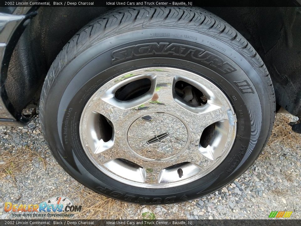 2002 Lincoln Continental Black / Deep Charcoal Photo #25