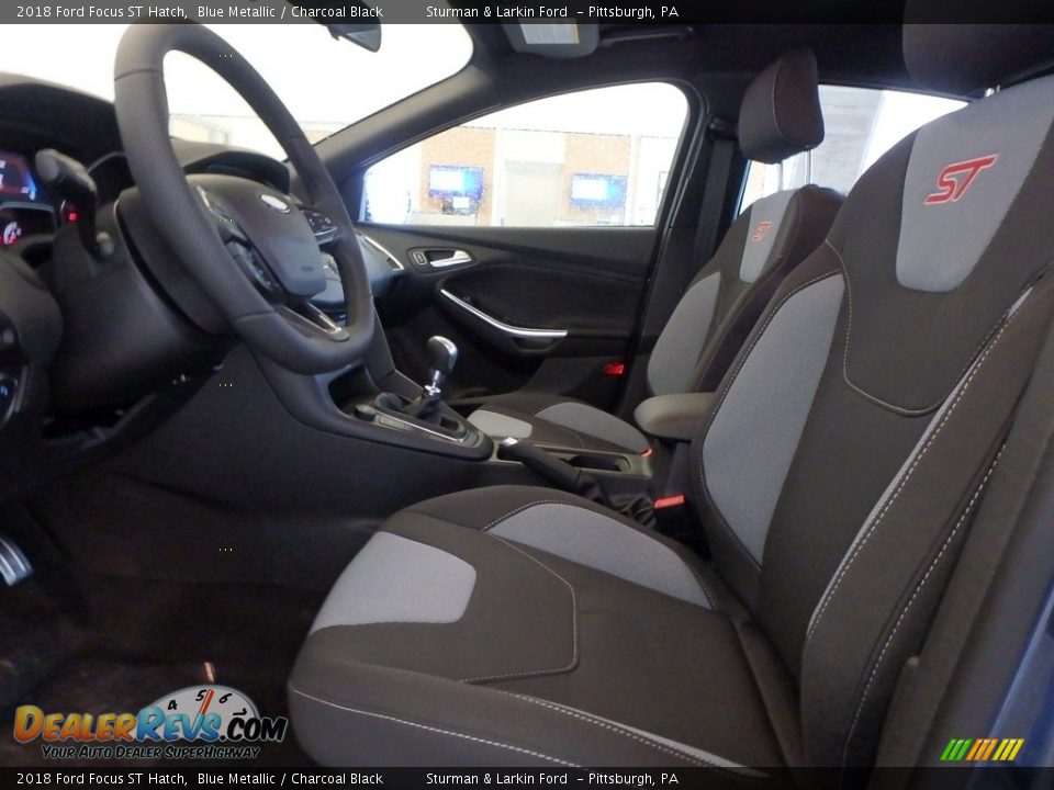2018 Ford Focus ST Hatch Blue Metallic / Charcoal Black Photo #6