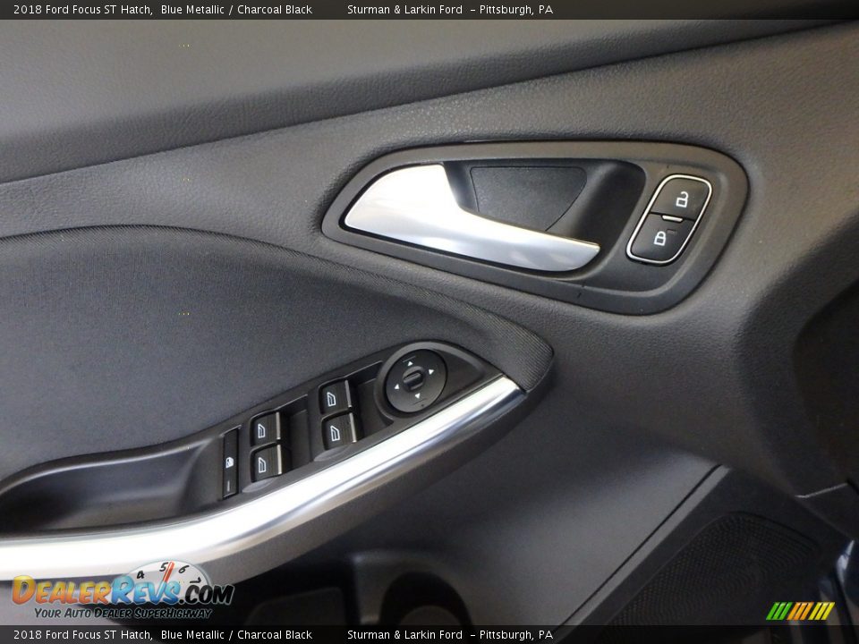 2018 Ford Focus ST Hatch Blue Metallic / Charcoal Black Photo #9