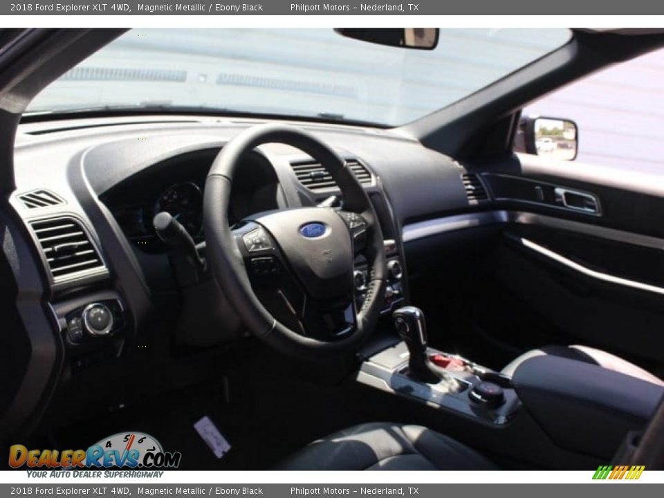 2018 Ford Explorer XLT 4WD Magnetic Metallic / Ebony Black Photo #12