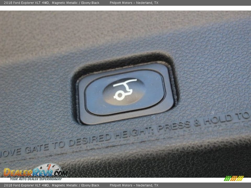 2018 Ford Explorer XLT 4WD Magnetic Metallic / Ebony Black Photo #28