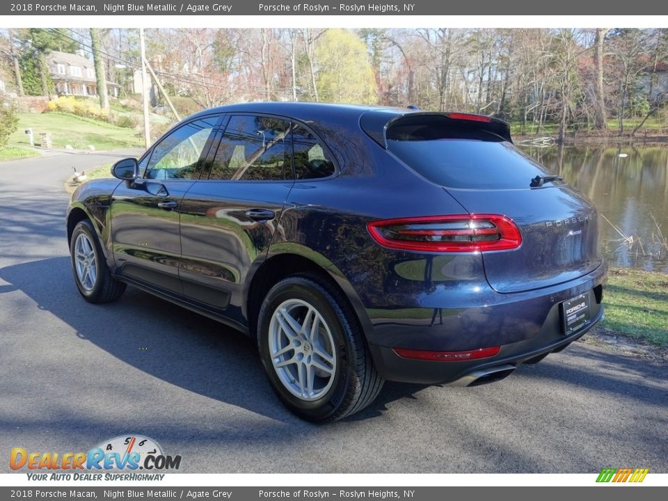 2018 Porsche Macan Night Blue Metallic / Agate Grey Photo #4