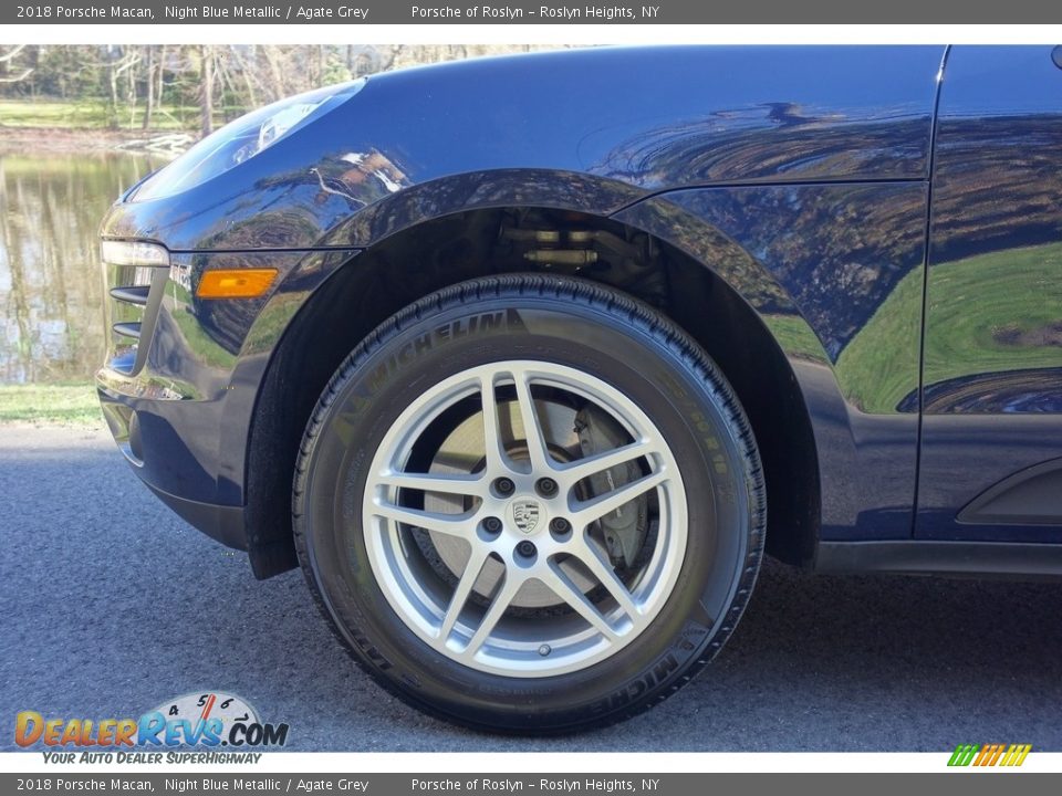 2018 Porsche Macan  Wheel Photo #9