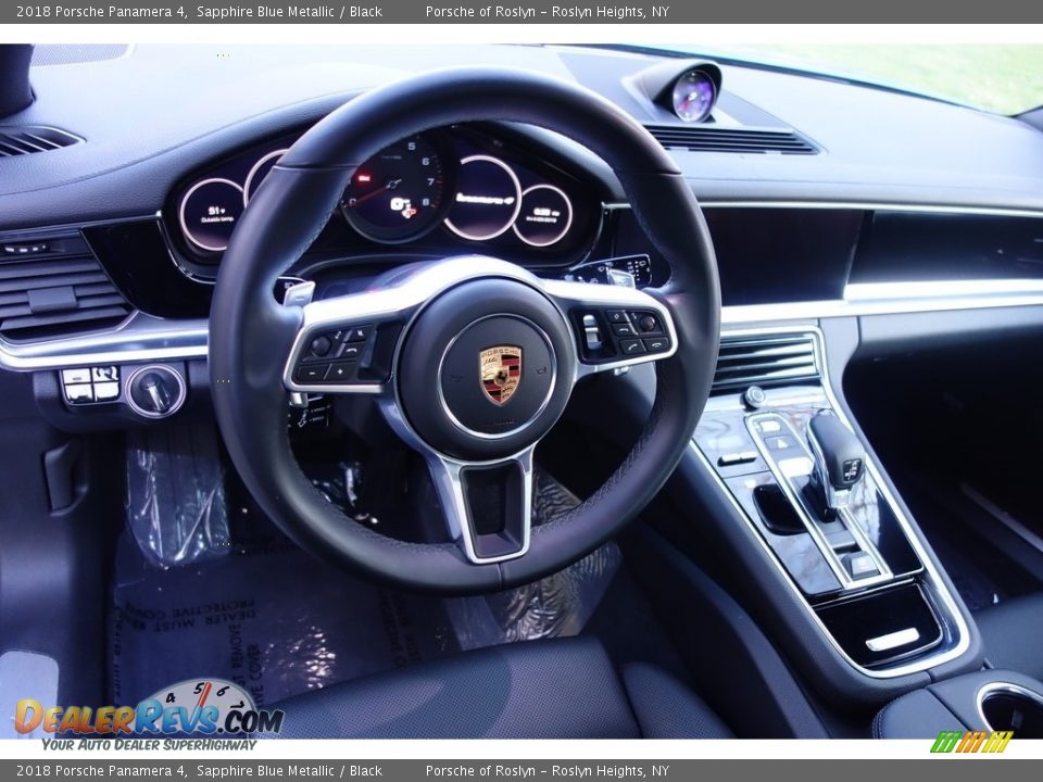 2018 Porsche Panamera 4 Steering Wheel Photo #19