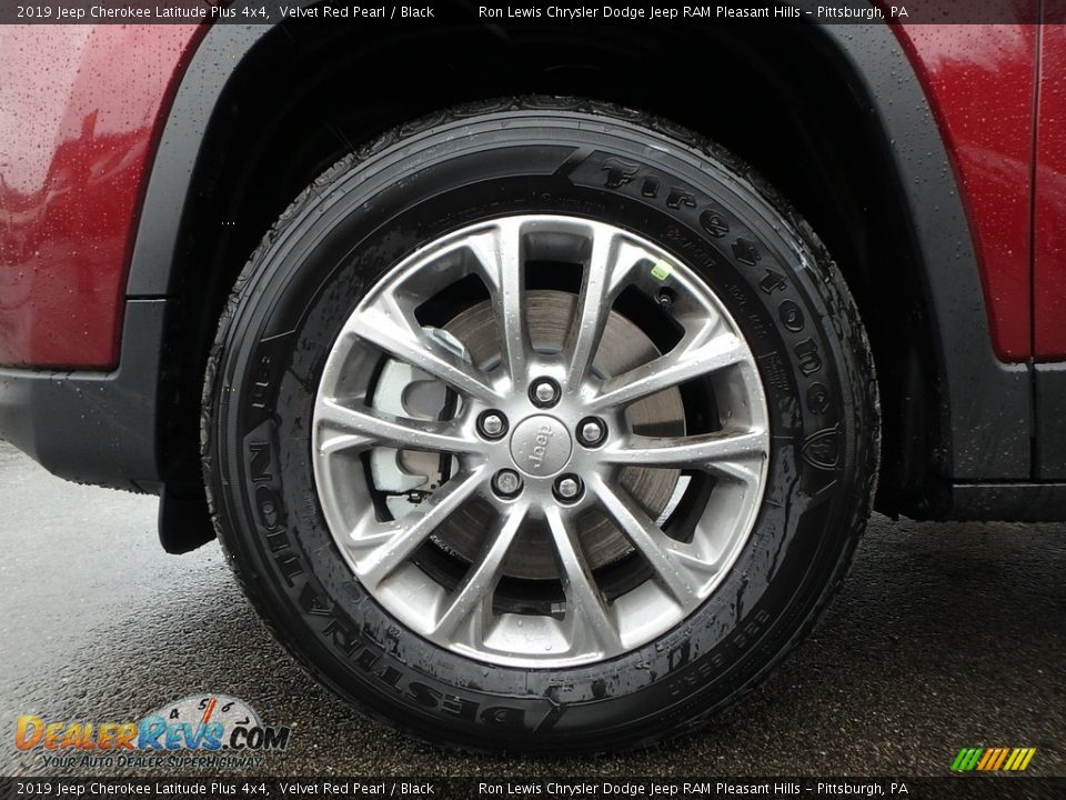2019 Jeep Cherokee Latitude Plus 4x4 Velvet Red Pearl / Black Photo #9