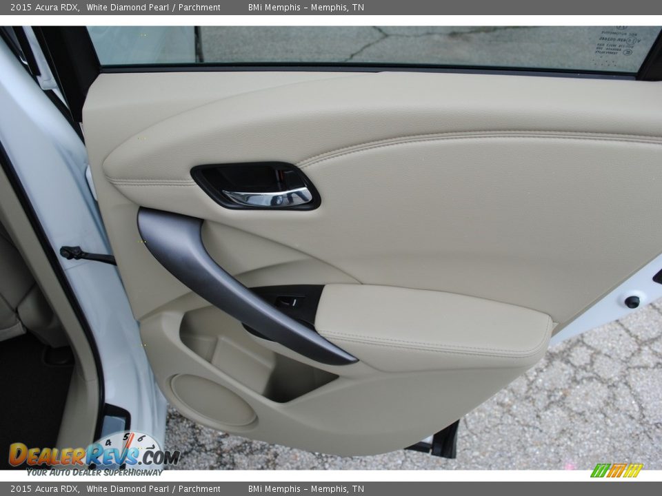 2015 Acura RDX White Diamond Pearl / Parchment Photo #25