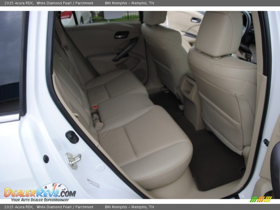 2015 Acura RDX White Diamond Pearl / Parchment Photo #26