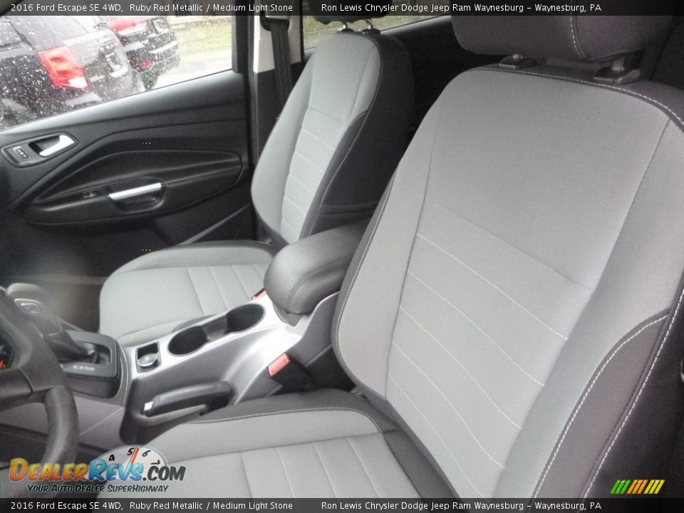 2016 Ford Escape SE 4WD Ruby Red Metallic / Medium Light Stone Photo #15
