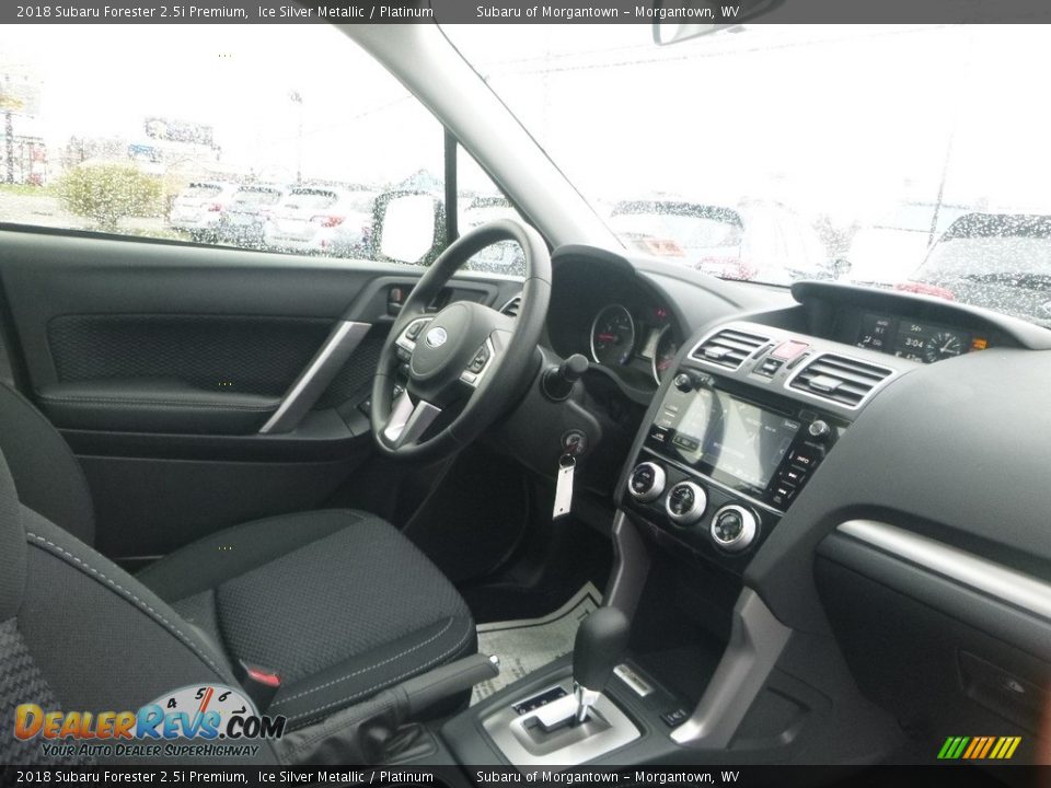 2018 Subaru Forester 2.5i Premium Ice Silver Metallic / Platinum Photo #11