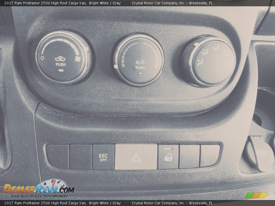 2017 Ram ProMaster 2500 High Roof Cargo Van Bright White / Gray Photo #14