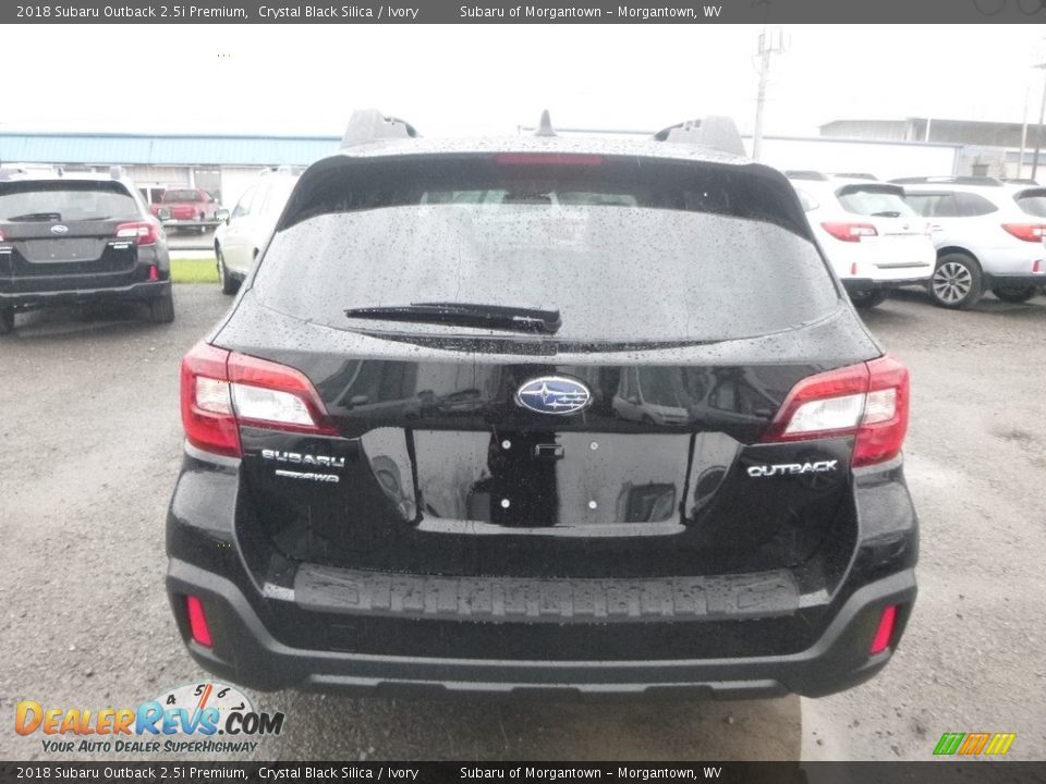 2018 Subaru Outback 2.5i Premium Crystal Black Silica / Ivory Photo #4
