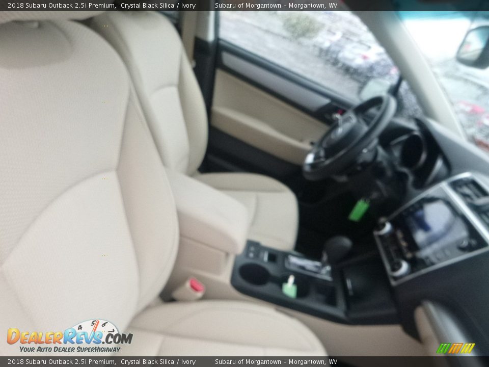 2018 Subaru Outback 2.5i Premium Crystal Black Silica / Ivory Photo #10