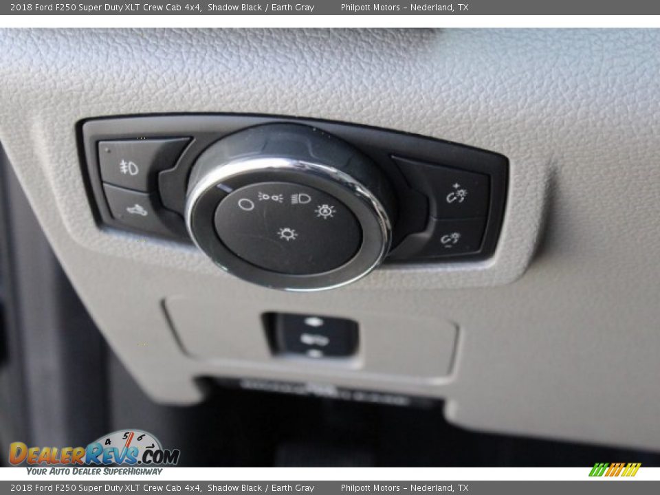 2018 Ford F250 Super Duty XLT Crew Cab 4x4 Shadow Black / Earth Gray Photo #23