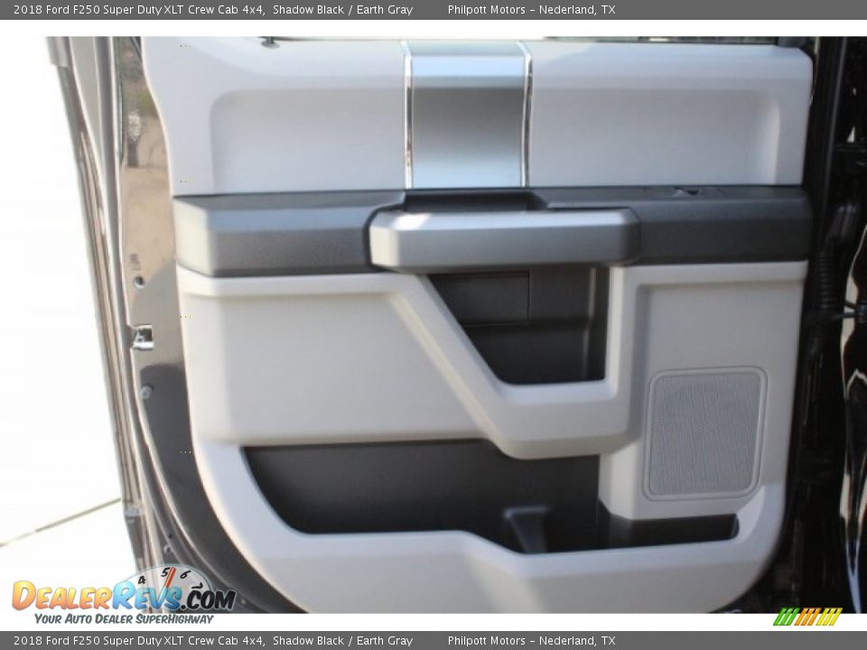 2018 Ford F250 Super Duty XLT Crew Cab 4x4 Shadow Black / Earth Gray Photo #24