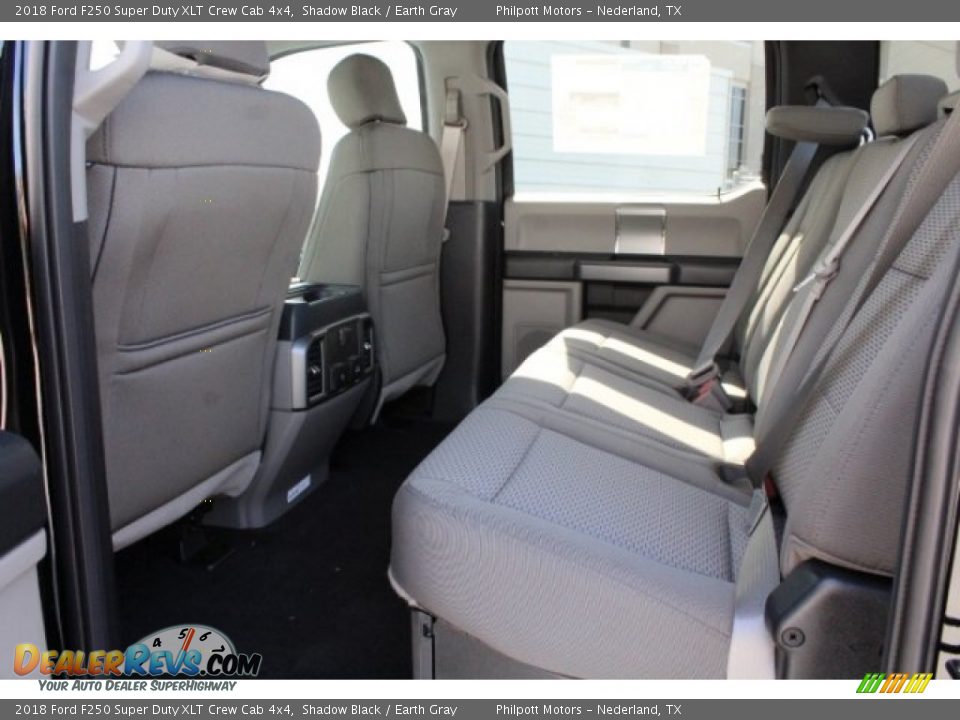 2018 Ford F250 Super Duty XLT Crew Cab 4x4 Shadow Black / Earth Gray Photo #25