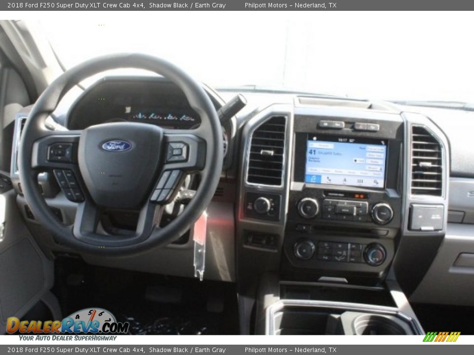 2018 Ford F250 Super Duty XLT Crew Cab 4x4 Shadow Black / Earth Gray Photo #26