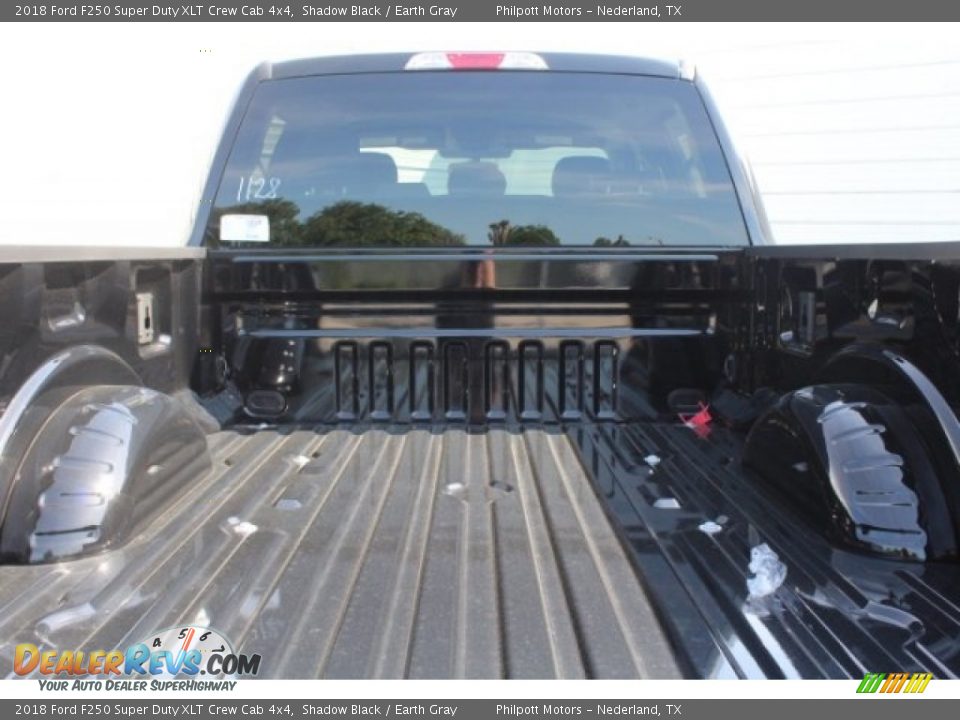 2018 Ford F250 Super Duty XLT Crew Cab 4x4 Shadow Black / Earth Gray Photo #28