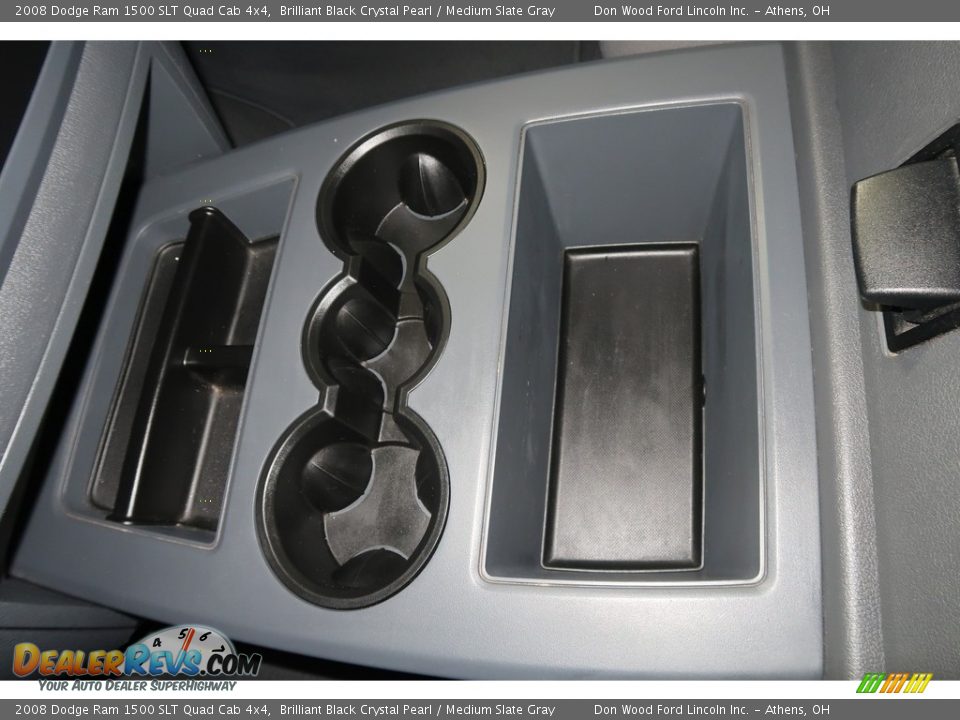 2008 Dodge Ram 1500 SLT Quad Cab 4x4 Brilliant Black Crystal Pearl / Medium Slate Gray Photo #17